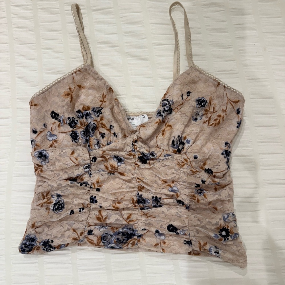 Floral Lace Women’s Top